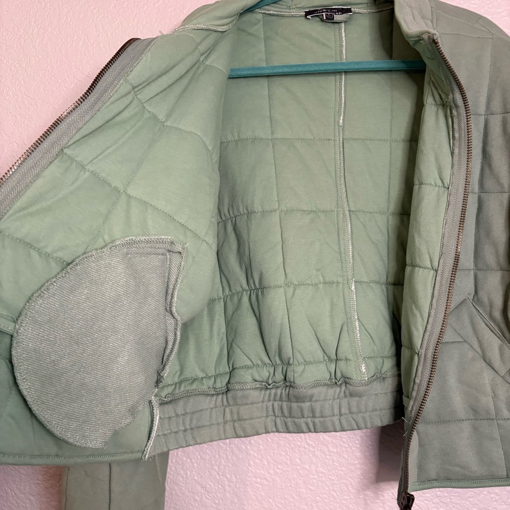 Blue Blush Boutique Sage Quilted Women's Jacket Size Large - Picture 13 of 16